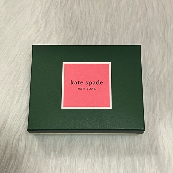 Kate Spade Pearl Hoop Earrings. BRAND NEW - Picture 3 of 3